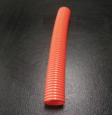 tubo flessibile arancione del telaio del filo ondulato